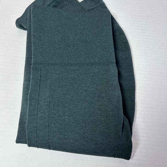 Lululemon In the Flow Crop Pant Green Size 4 NO TAG Preowned - Picture 10 of 11